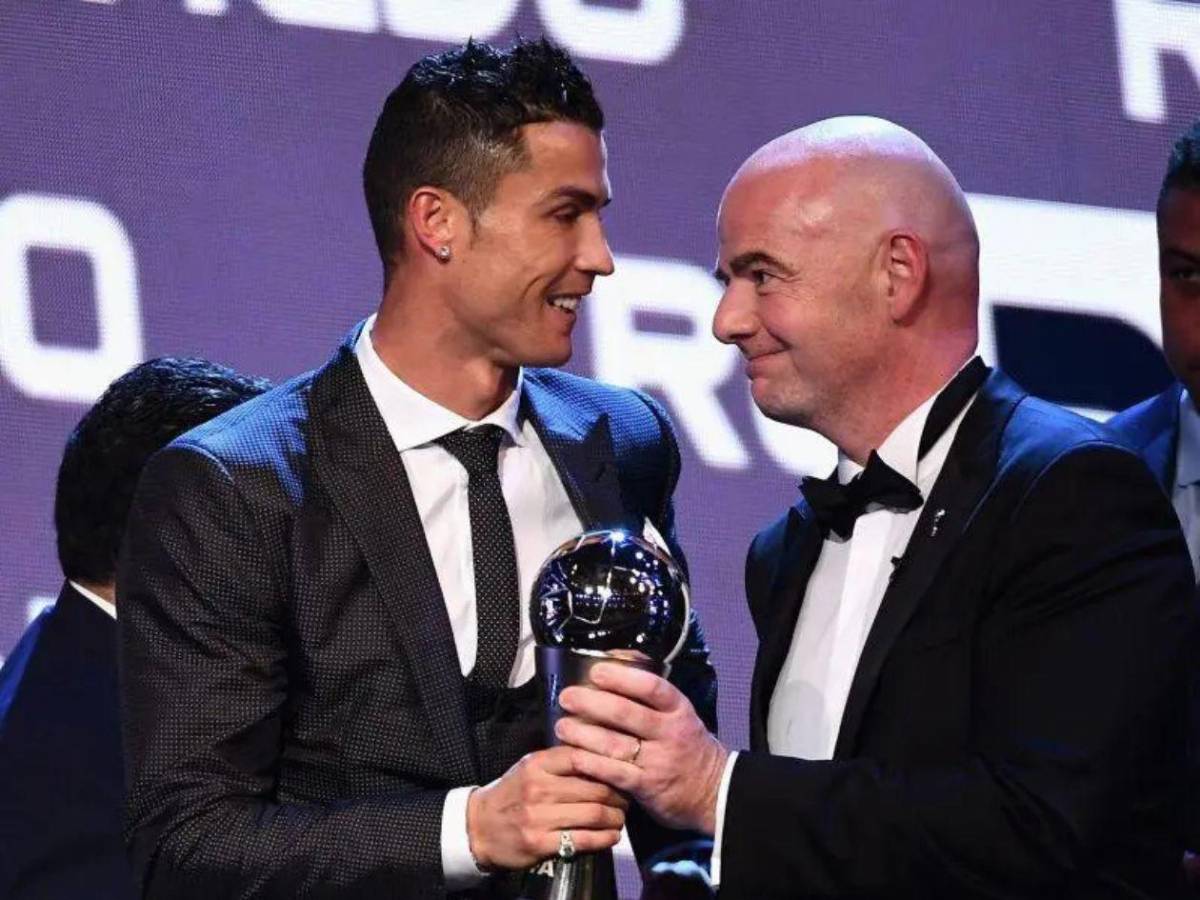 Cristiano evalúa dejar Al Nassr tras la polémica con Benzema; estos clubes podrían ficharlo