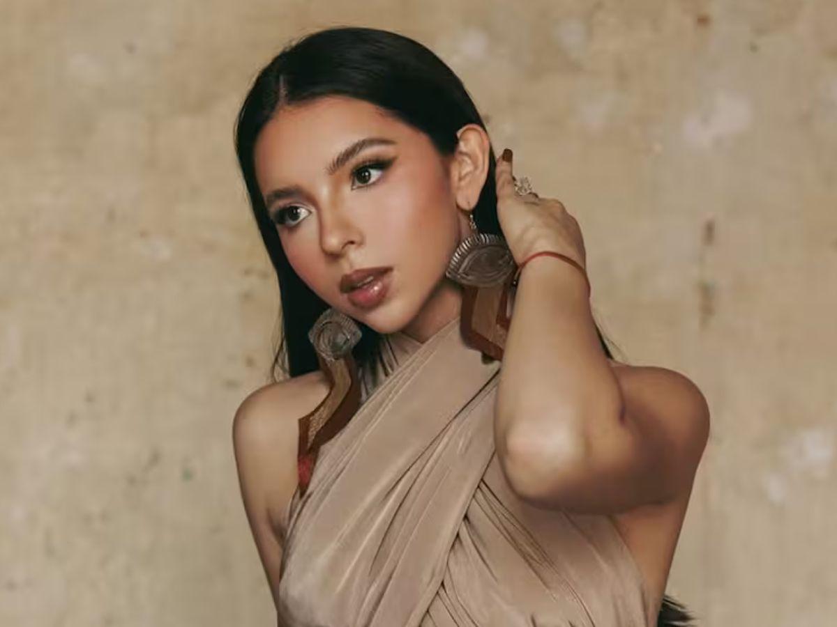 Ángela Aguilar revela por primera vez si usa esponjas