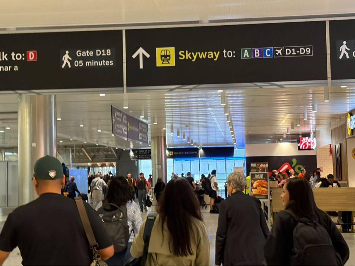 Periodistas estrechan lazos en cobertura de programa de inmigración