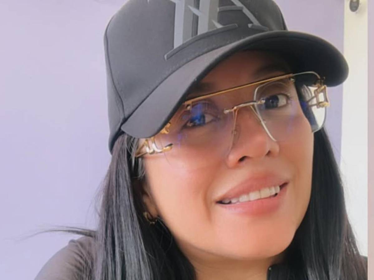 Polémica modelo sorprende con una confesión sobre futbolista del Motagua