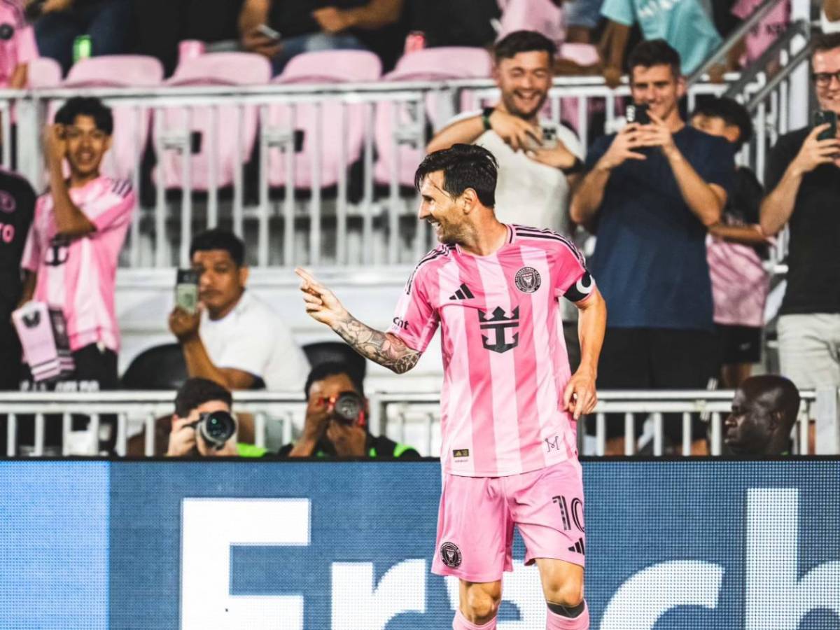 Messi recibe la mejor oferta de todos los tiempos: Jugaría en el lugar menos pensado