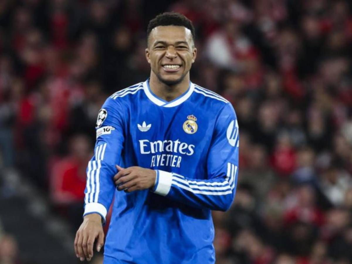 Mbappé rompe contrato con la que siempre estuvo a su lado: esto pasó