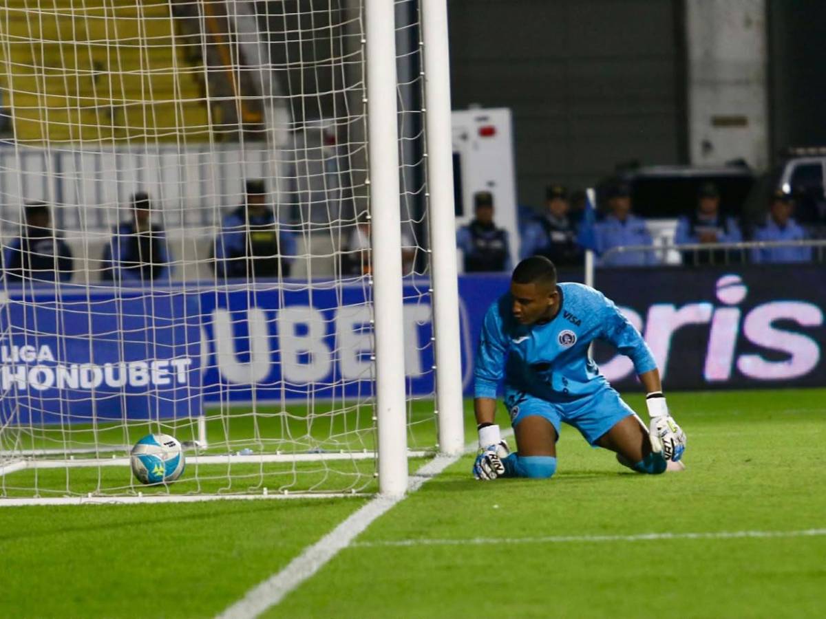 Héroe de Olimpia, llanto del villano de Motagua, disturbios, heridos y bellezas