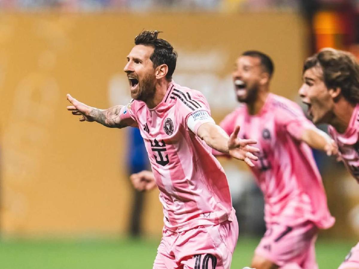 Messi recibe inesperada oferta para jugar contra Cristiano: ha iniciado conversaciones