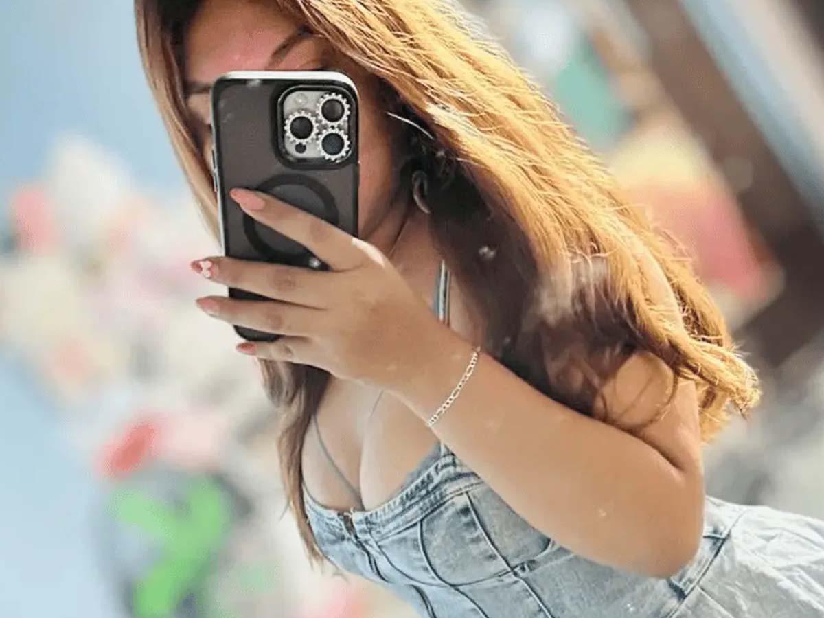 Jovencita salió a celebrar el triunfo de México y murió aplastada en una estampida