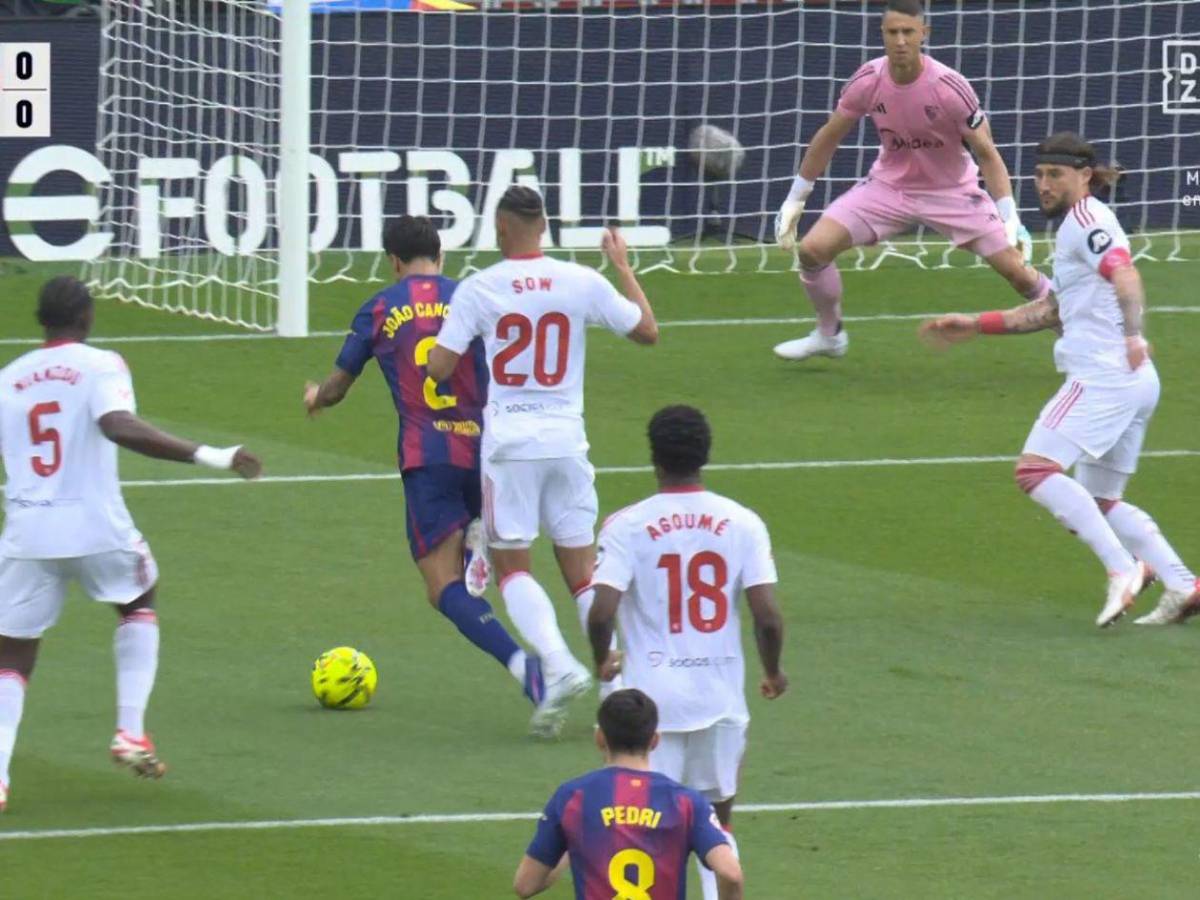 Festín de Barcelona, polémica, reacción de Hansi Flick y exhibición de Raphinha