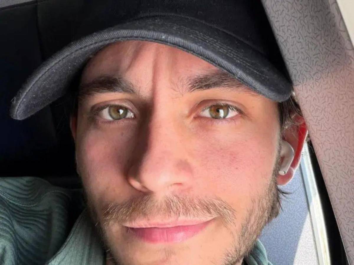 Carlos Espina señala que tiene un problema en su intención de comprar al Victoria