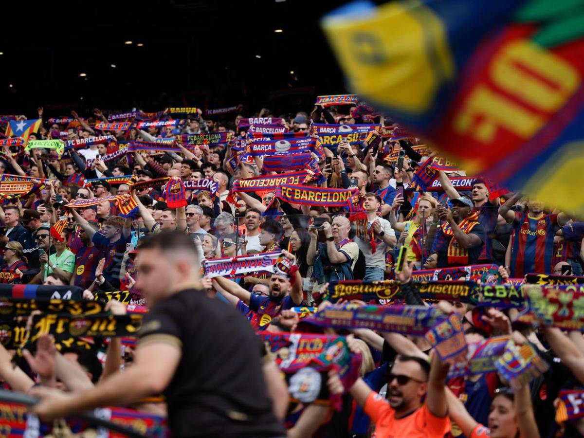 Festín de Barcelona, polémica, reacción de Hansi Flick y exhibición de Raphinha