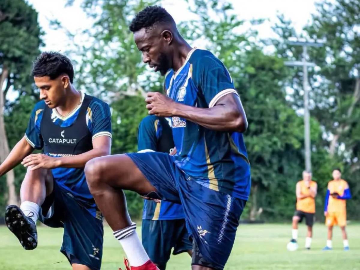 Deja la Liga Nacional y regresa a Estados Unidos: “Yo estaba engañado”