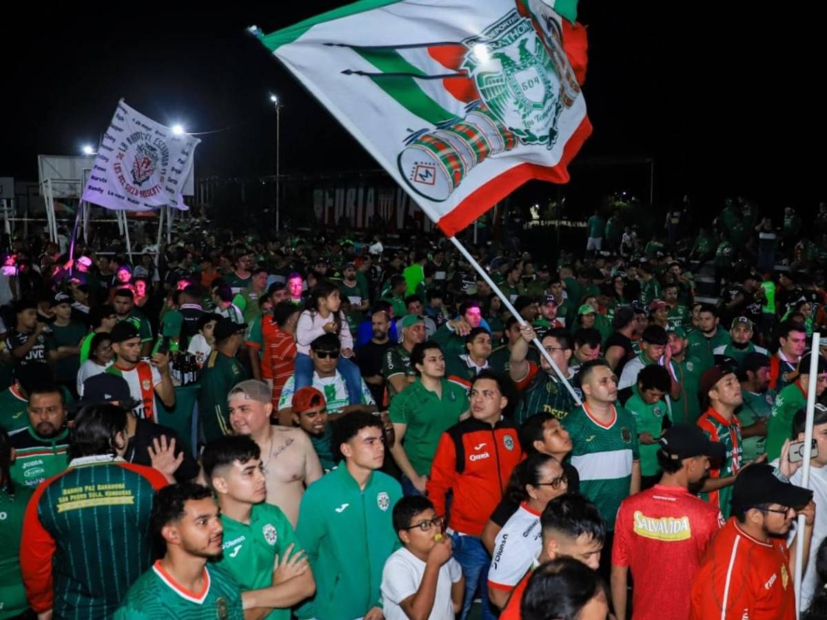 Real Madrid sorprendió al Marathón por sus históricos 100 años