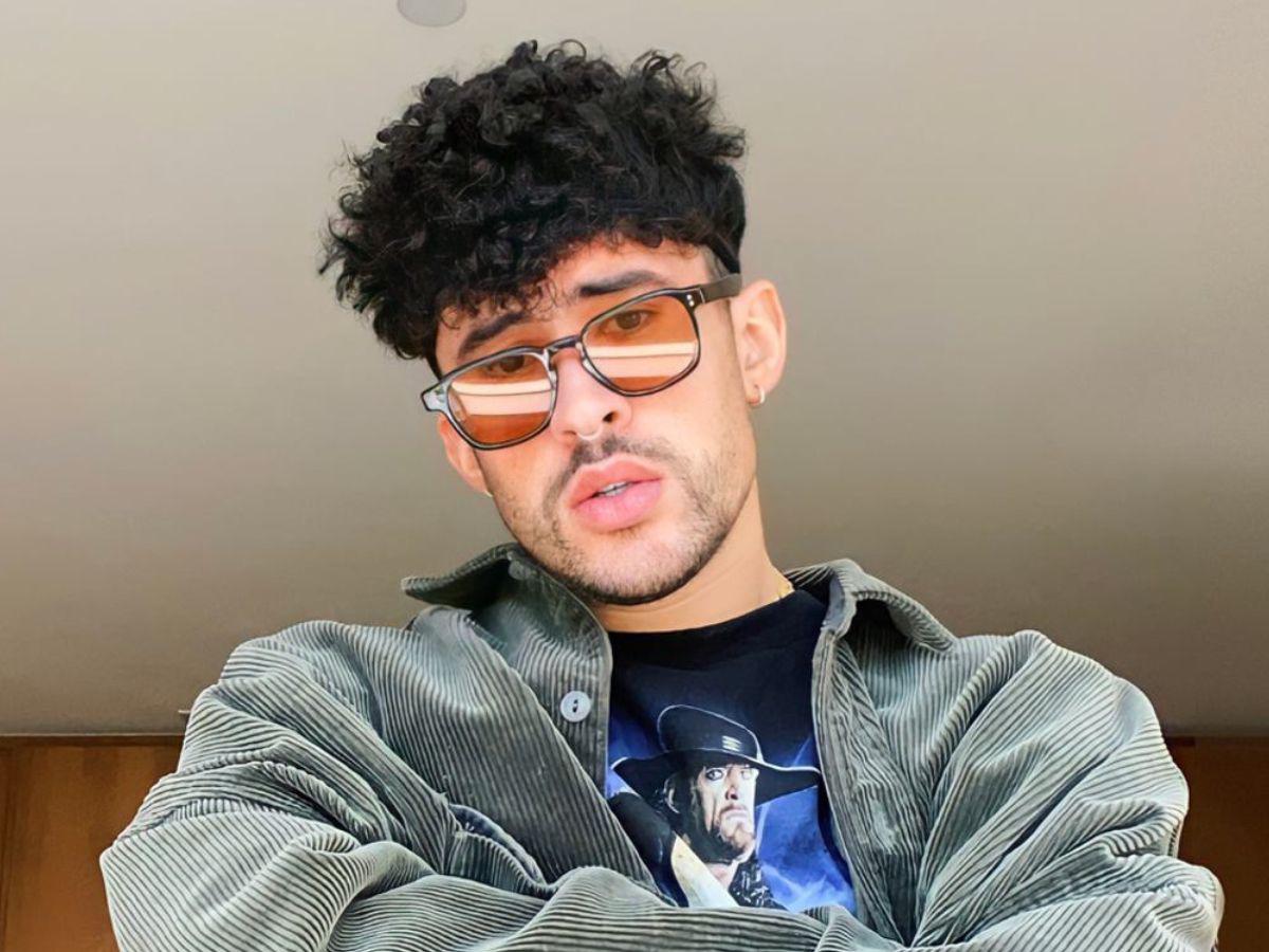 Bad Bunny enfurece y lanza celular de fan que lo estaba grabando