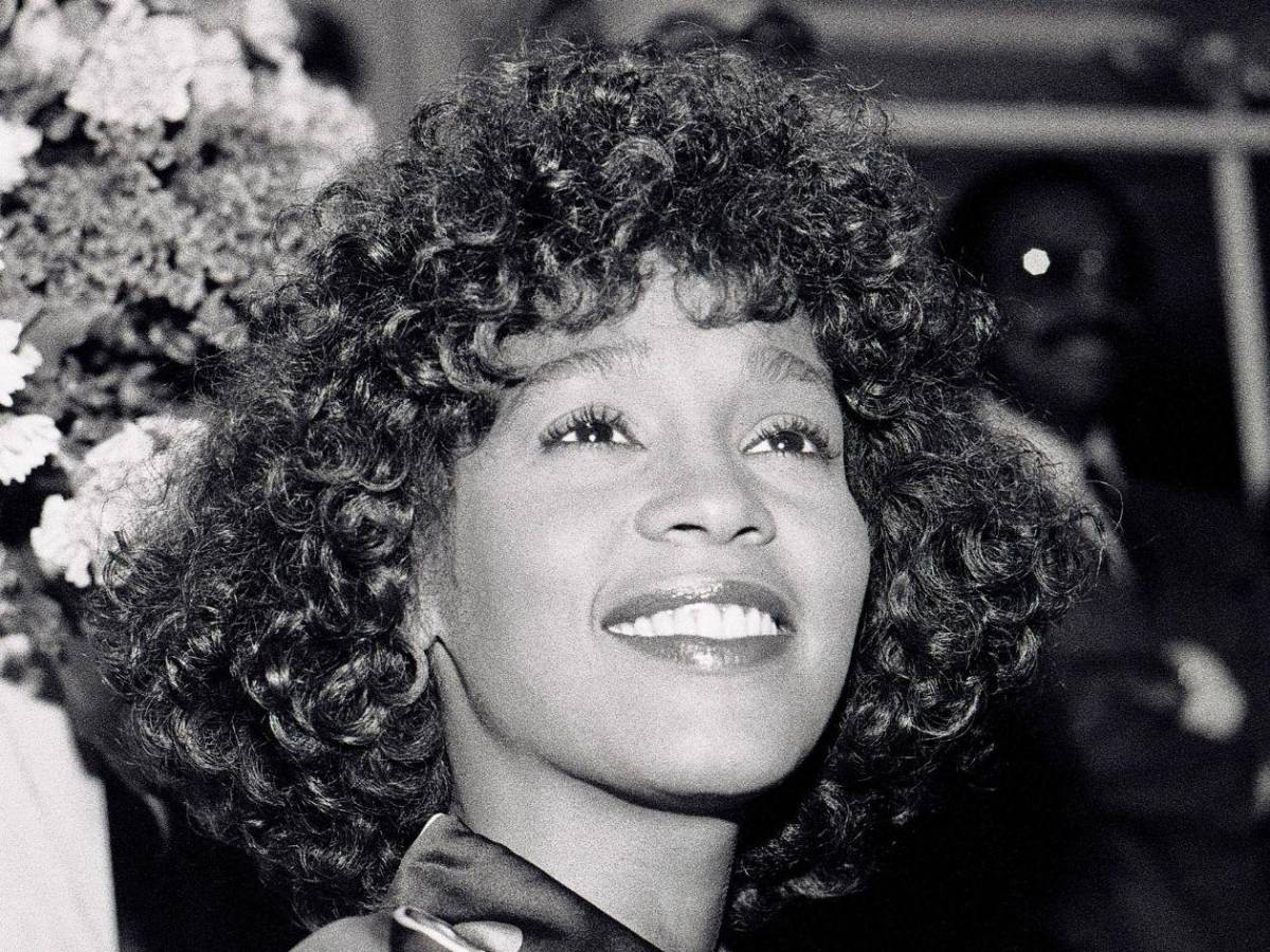 Whitney Houston regresa a los escenarios gracias a la IA