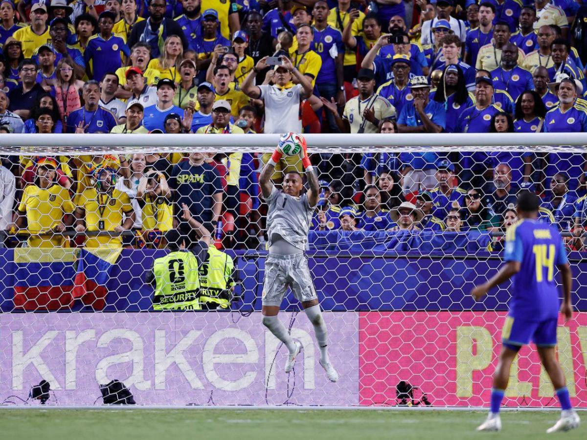 ¡A lo Vozinha! Portero de Concacaf rompe récord en el Mundial y le cambia la vida