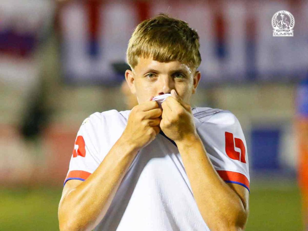 Jugador se estrella con muro y, ¿quién es el 'chelito' que debutó con Olimpia?