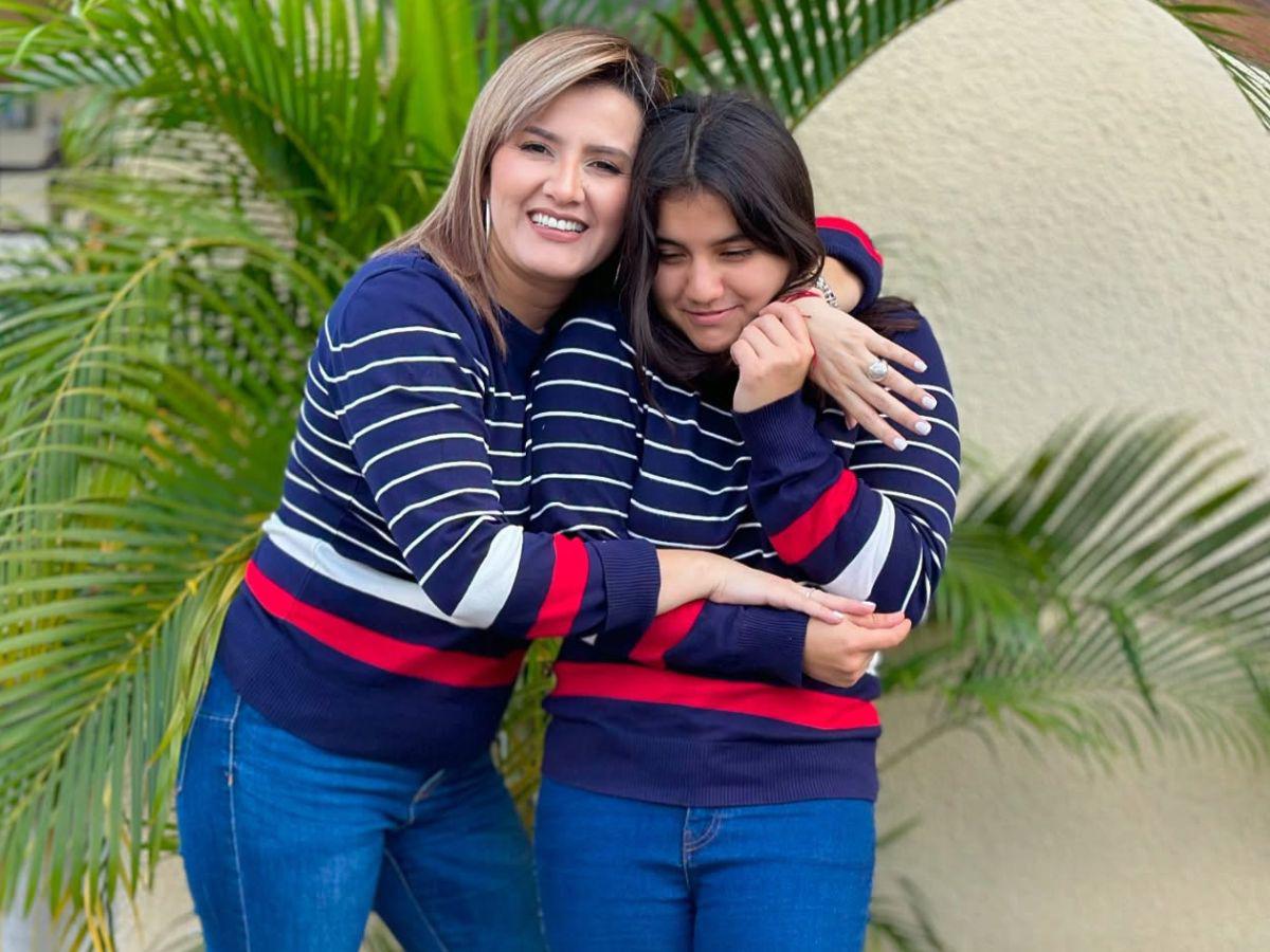 Cesia Mejía presume que su hija se graduó con honores: Mi primer gran amor