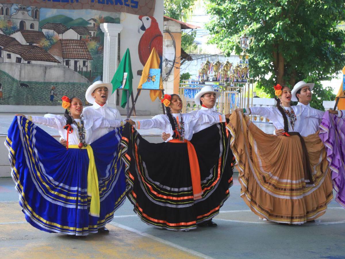 Fotos que no te puedes perder de la fiesta cultural Gran Pereke 2025