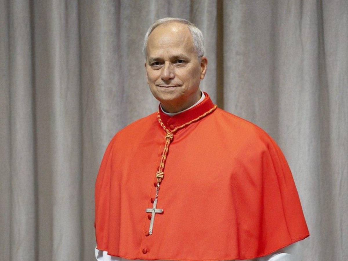 León XIV saluda a las madres, pide alto al fuego en Gaza y fin a la guerra en Ucrania