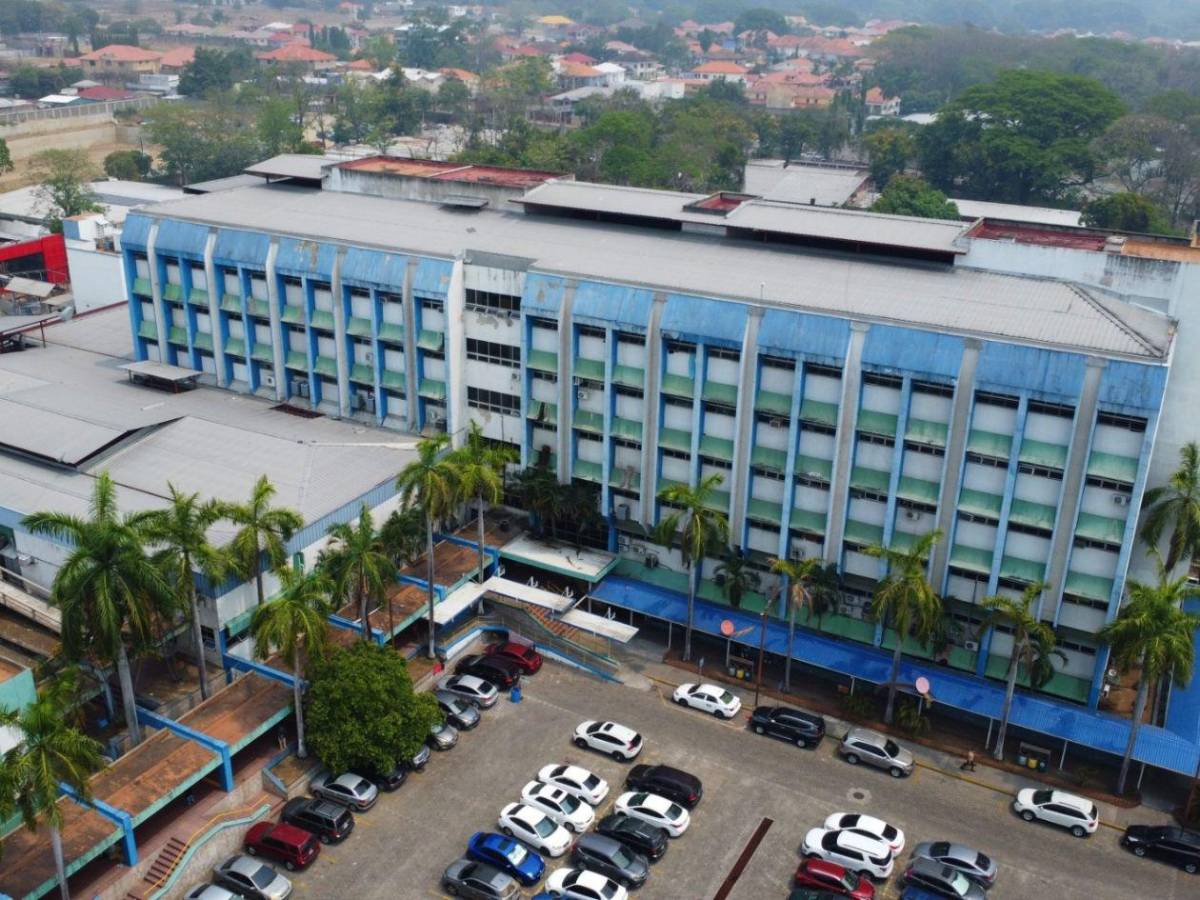 ¿Cómo funcionarán los servicios de salud el 14 y 15 de septiembre?