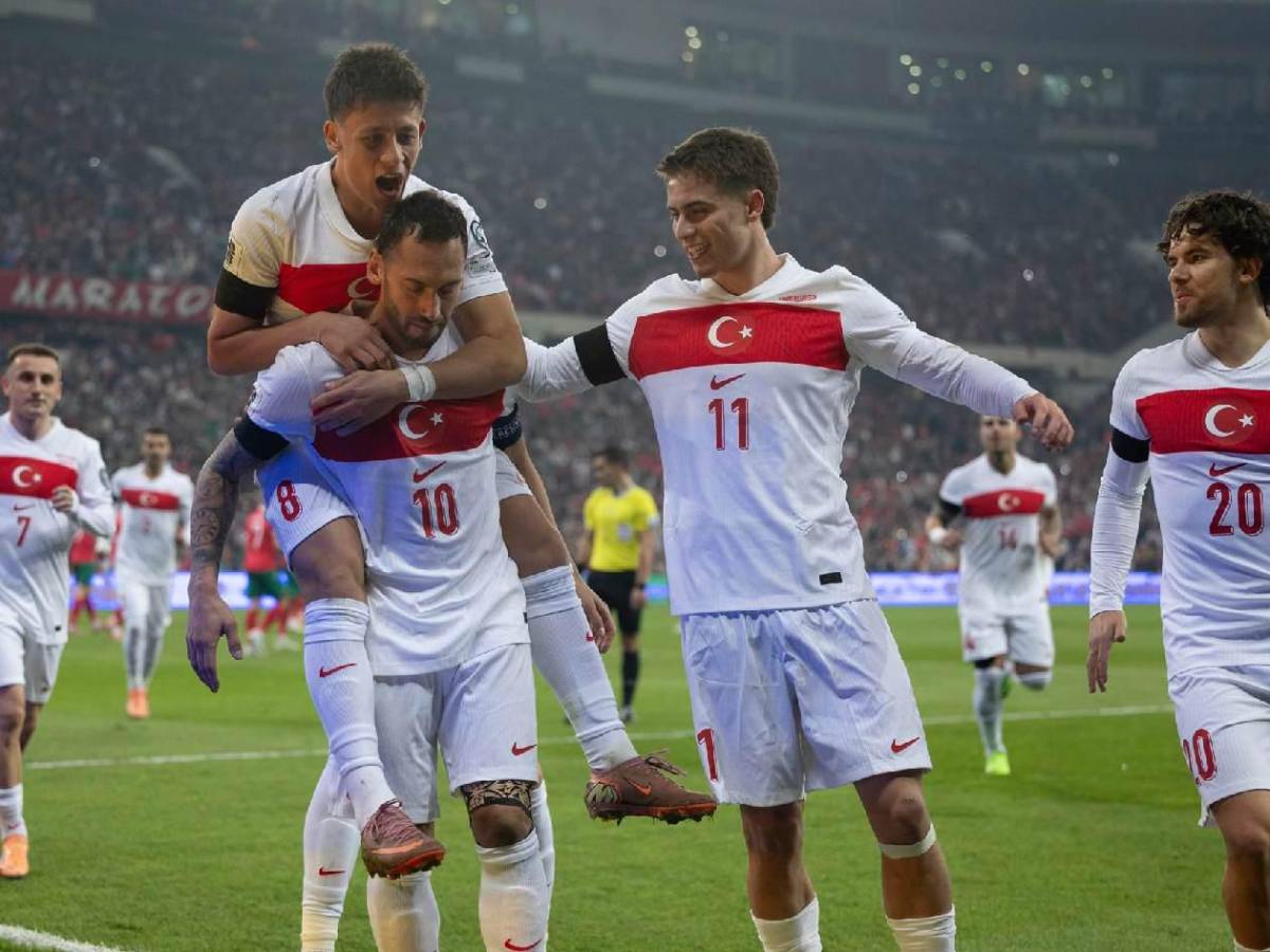 Increíble: Necesitan histórica goleada a favorita para ir directo al Mundial