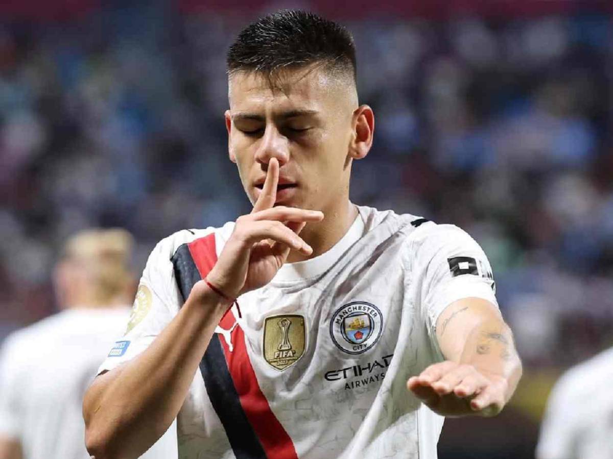 Messi va por otro argentino, confirman futuro de Mastantuono y deja al City