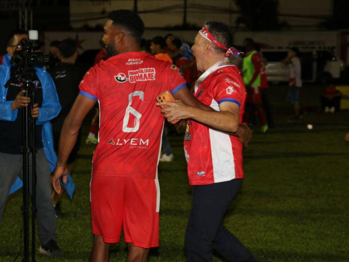 ¡Fiesta total! Así celebró Estrella Roja su histórico ascenso a la Liga Nacional​​​​​