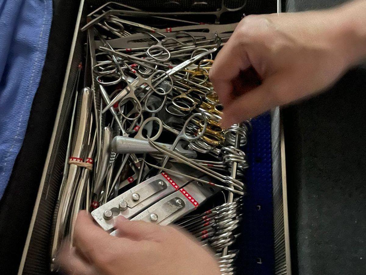 IHSS recibe equipo para cirugía cardiovascular valorado en más de L9 millones