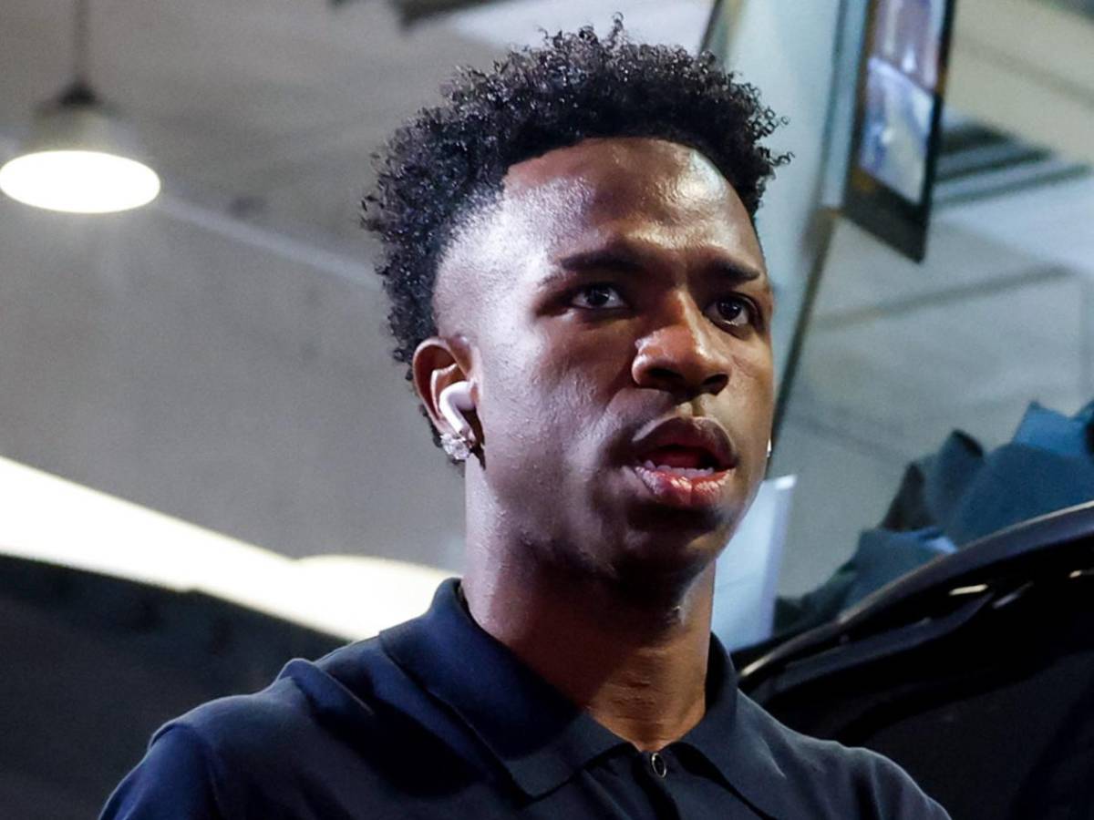 Real Madrid elige a Vinicius y Mbappé no lo puede creer