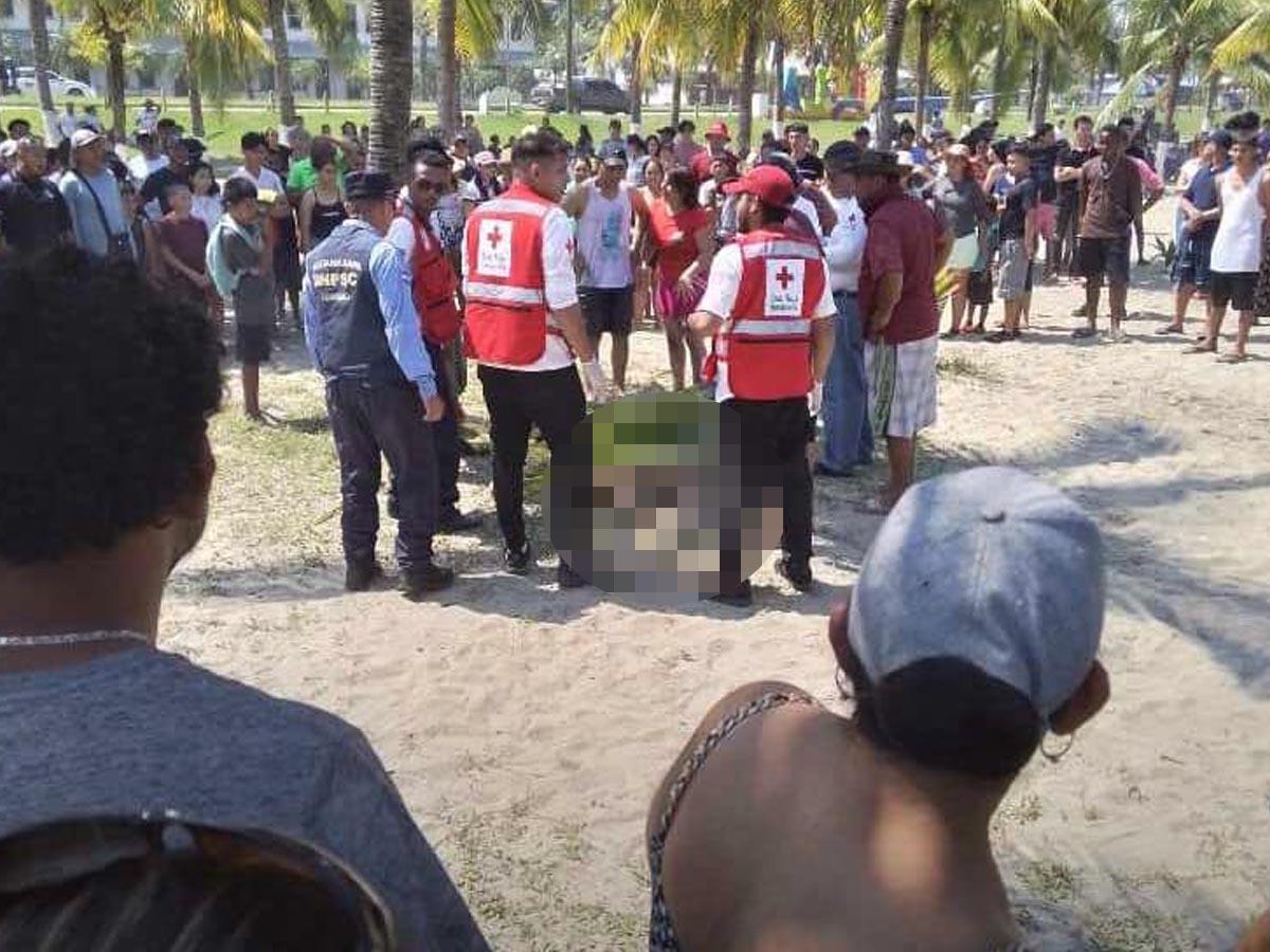 Muere ahogada una pareja en las playas de Tela