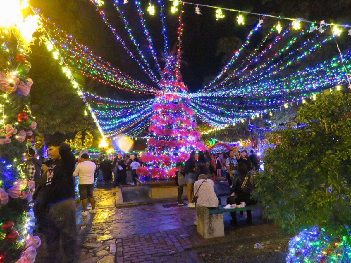 Conoce los atractivos imperdibles del Paseo Navideño de Comayagua