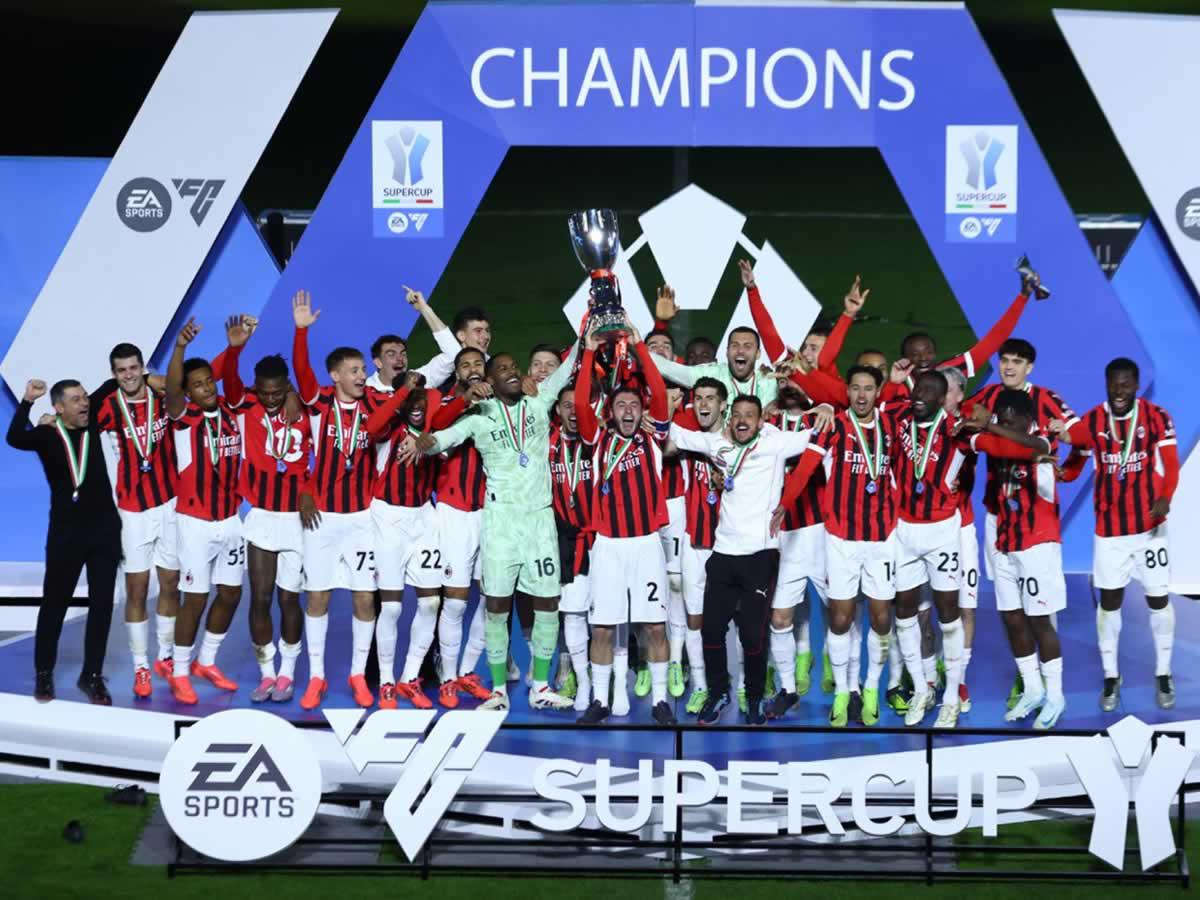 El AC Milan, ‘supercampeón’ de Italia con una épica remontada ante el Inter