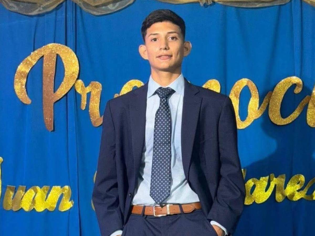 Muere Jasiel Deras al impactar su motocicleta con una vaca en Tela