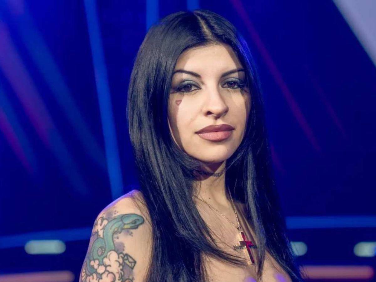 Christian Nodal demanda a Cazzu y esta es la razón