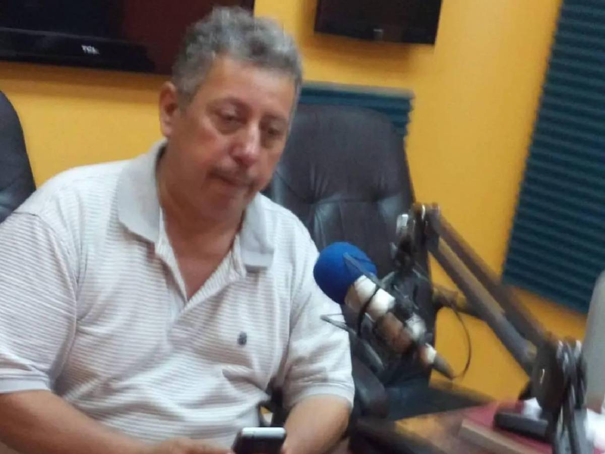 Narrador deportivo hondureño termina en las calles pidiendo ayuda: esto le pasó