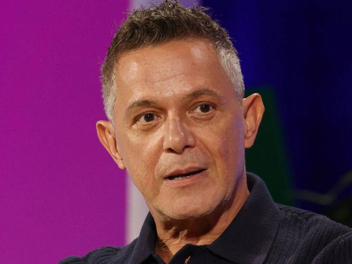 Alejandro Sanz llora muerte de dos seres queridos en tragedia de Santo Domingo