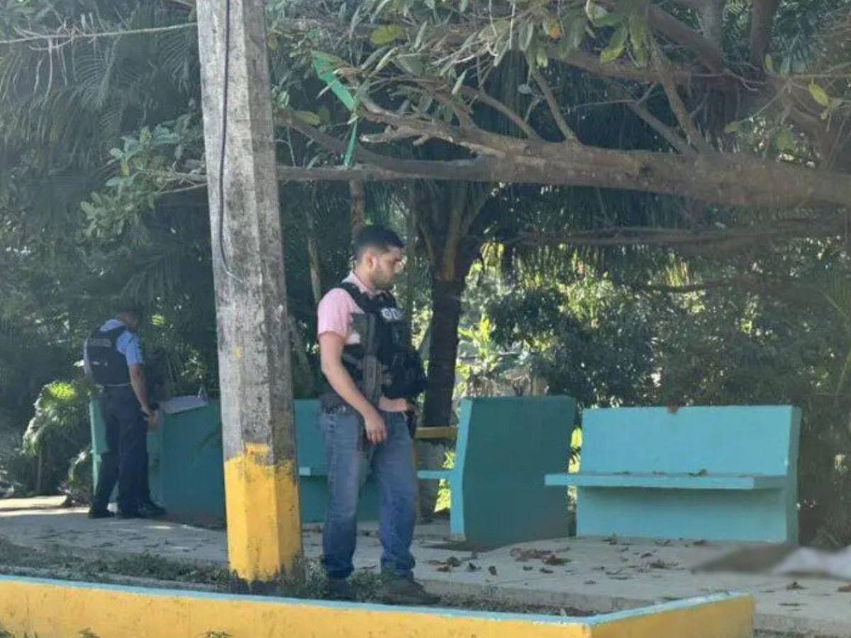 Ultiman a joven repartidor de lácteos en La Ceiba; su madre exige justicia