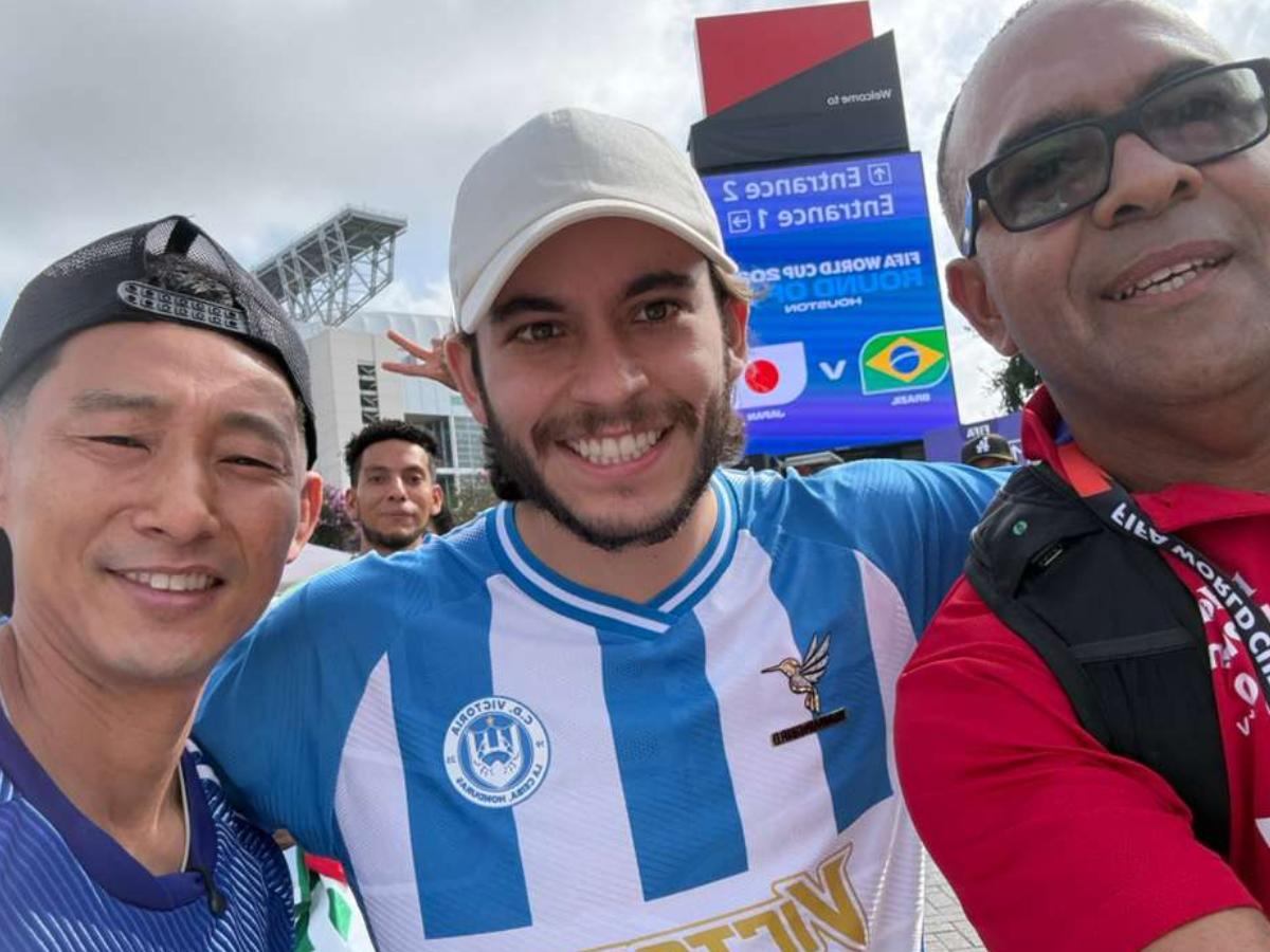 Shin Fujiyama cumple sueño, la locura de la afición en el Japón vs. Brasil