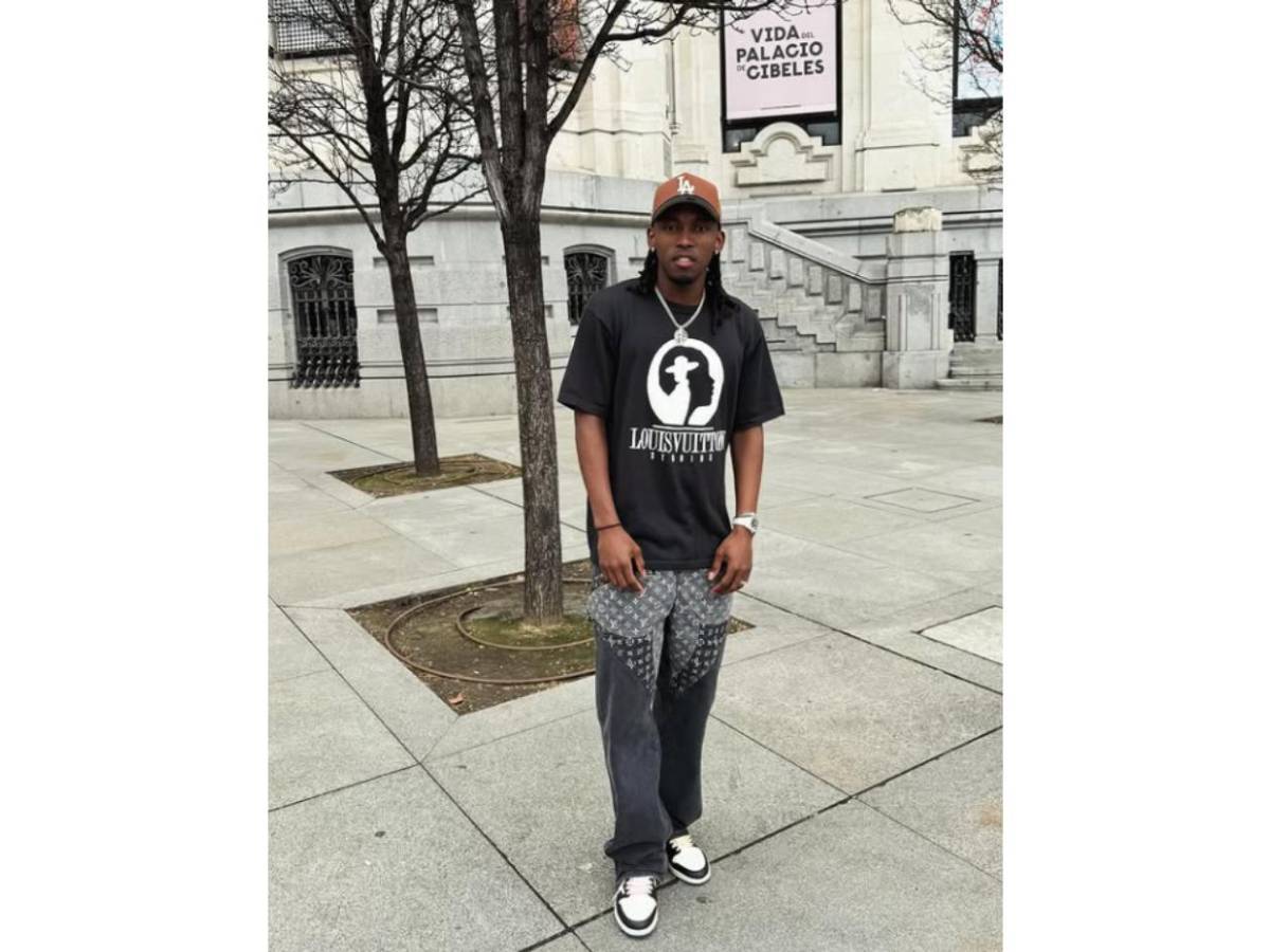 Ropa exclusiva y diamantes: Futbolistas hondureños con los mejores outfits