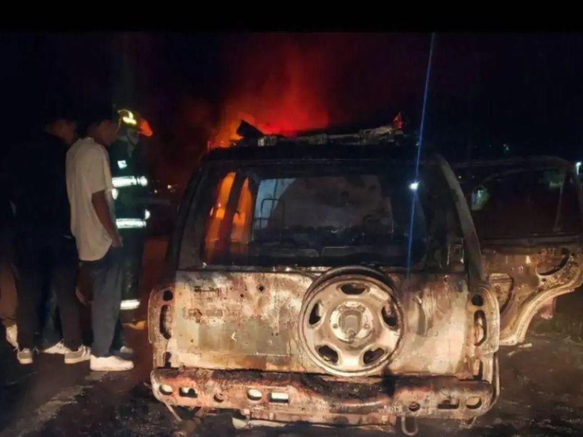 “Le dispararon y calcinaron”: inspectores de policía acusados de brutal crimen contra su compañera