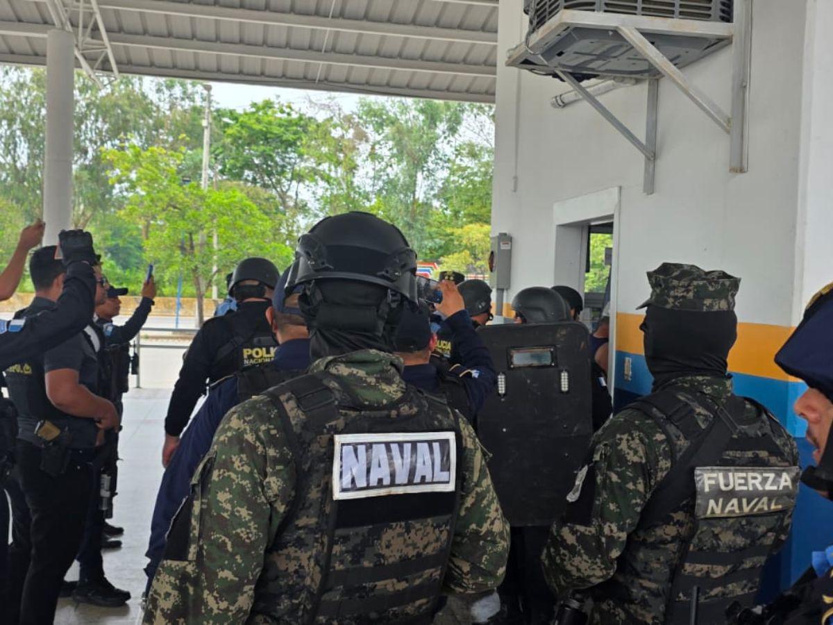Entregan a Honduras sospechoso vinculado a masacre de policías en Corinto