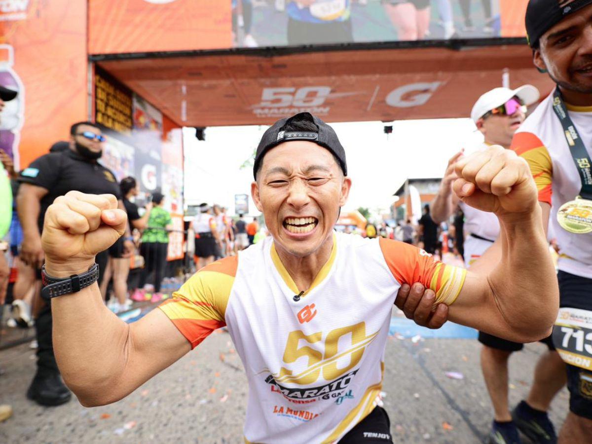 Shin Fujiyama completa los 10K en la 50 Maratón LA PRENSA-Gatorade