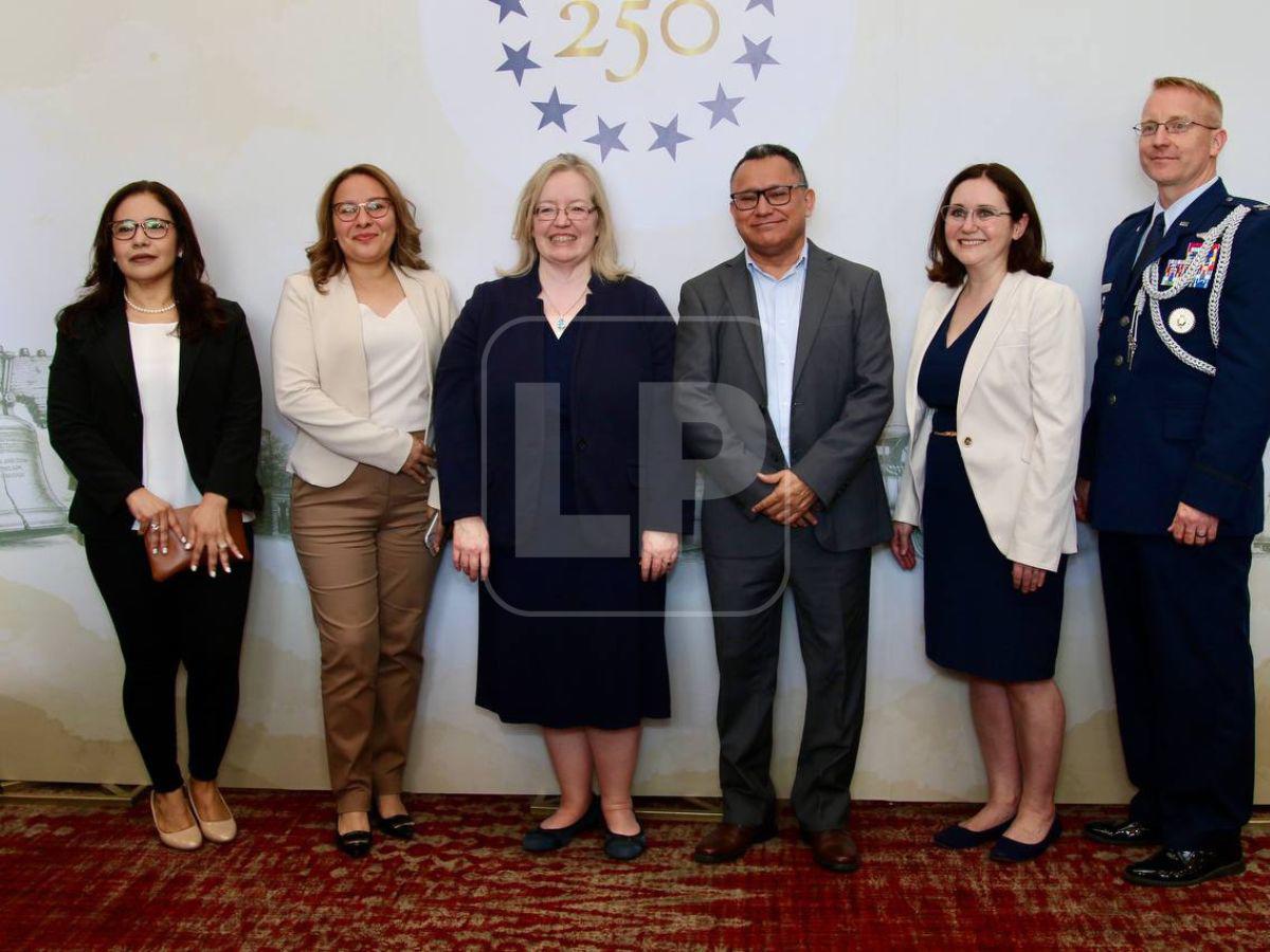 Embajada de EEUU celebra su independencia en Honduras con presencia de Nasry Asfura