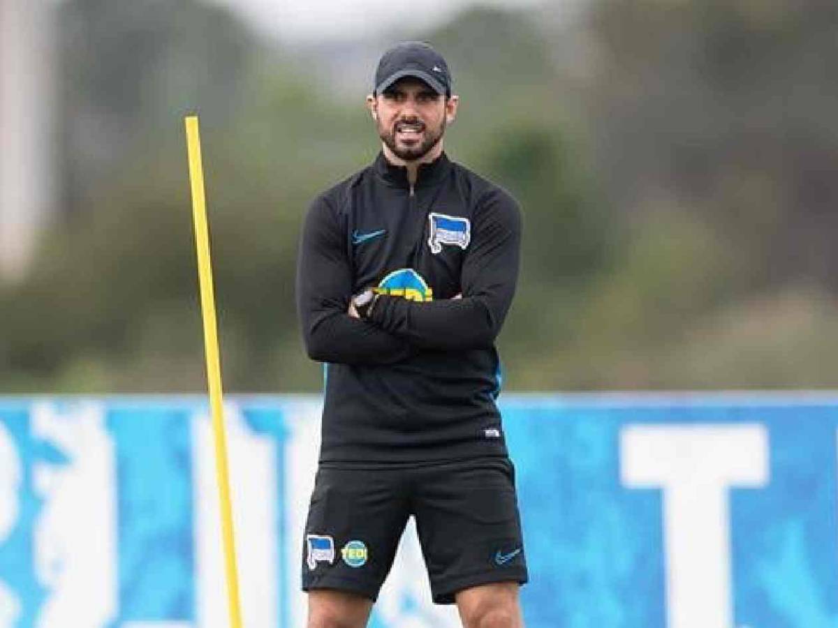 Giro drástico: Salvó a histórico del descenso y ahora dirigirá famoso negocio