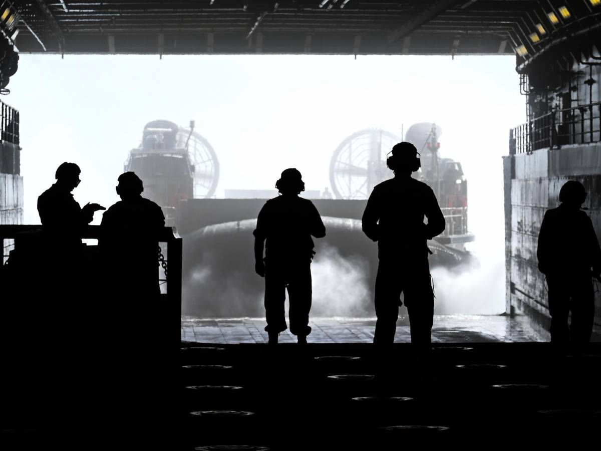 EEUU exhibe su despliegue militar en el Caribe contra el narcotráfico