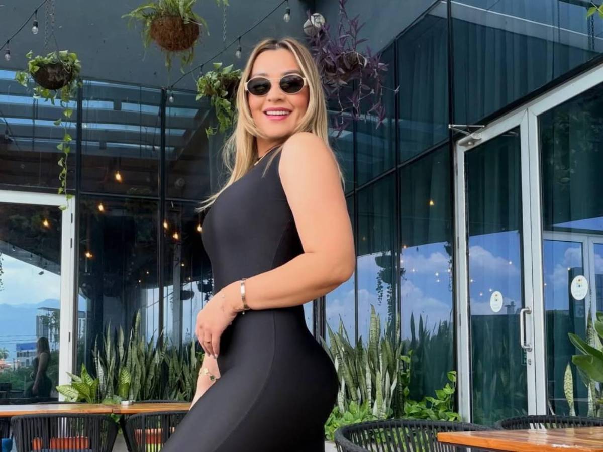 Esposa de Emilio Izaguirre sale en defensa de su hijo y expone mensajes tras polémica