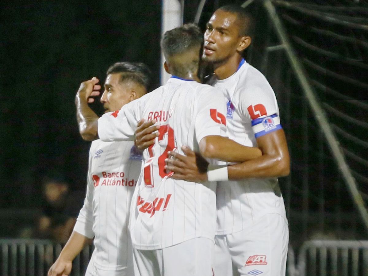 Olimpia vence a Olancho FC en amistoso en Estados Unidos y Arboleda vuelve con gol