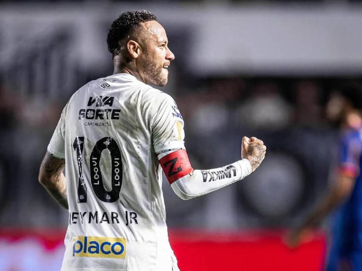 Neymar con un megacontrato en Brasil: lujos y revelan su millonario salario