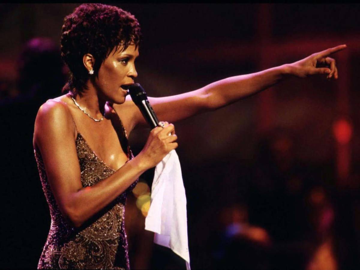 Whitney Houston regresa a los escenarios gracias a la IA