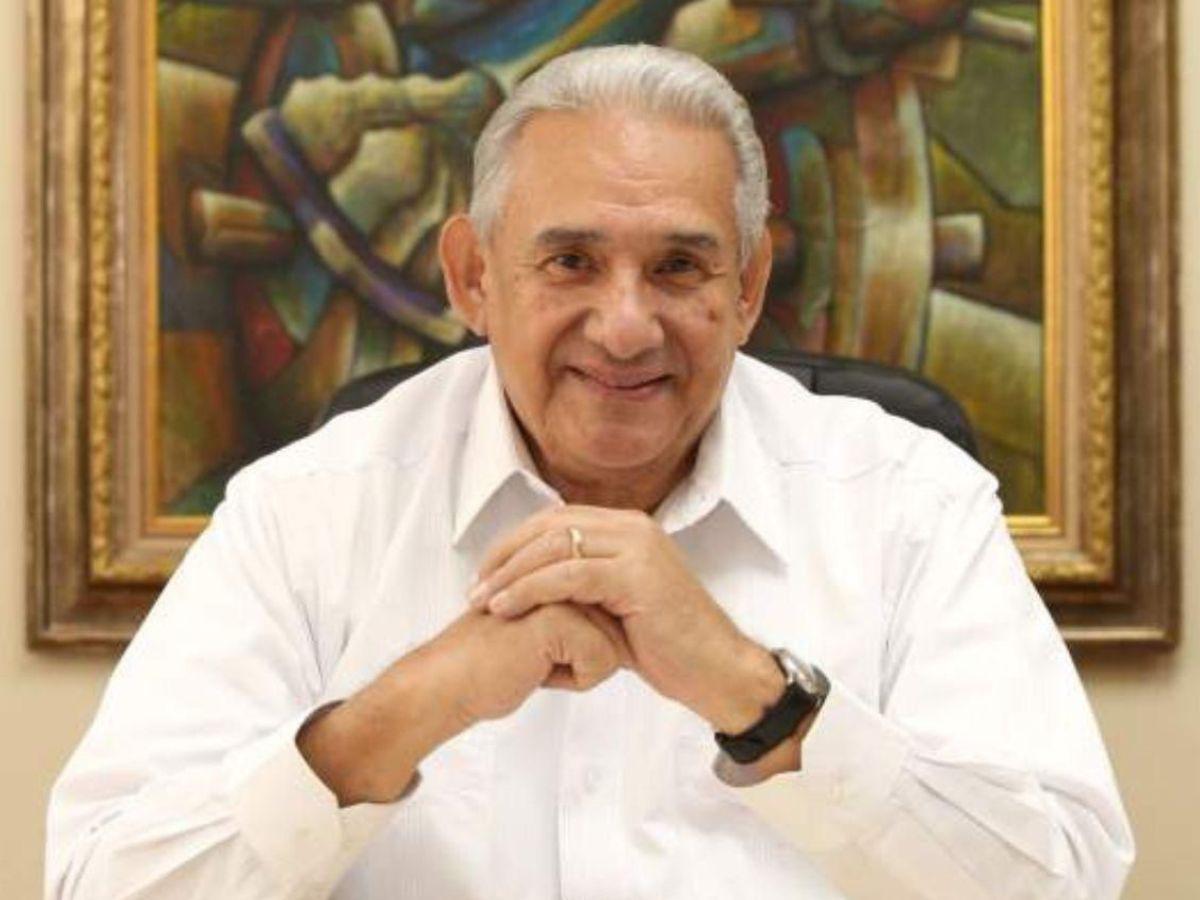 Olban Valladares por cuarta ocasión buscará la presidencia con el Pinu