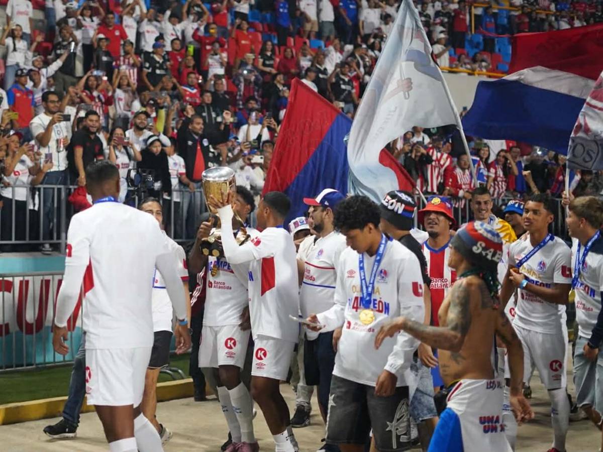 Olimpia celebra la Copa 40, Espinel como nunca antes visto y gesto de Marathón