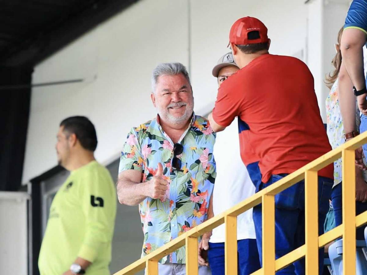 Marathón - Olimpia: bellezas, look a lo Raphinha y la rubia que robó suspiros